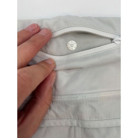 Lululemon Speed Up Shorts Women Size 12 Light Gray Running Athletic - Picture 4 of 4